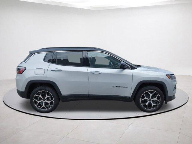 new 2025 Jeep Compass car, priced at $30,993