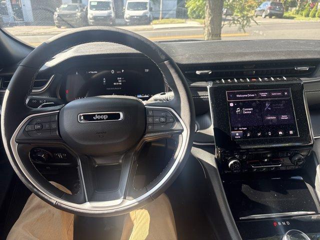 new 2025 Jeep Grand Cherokee car, priced at $40,144