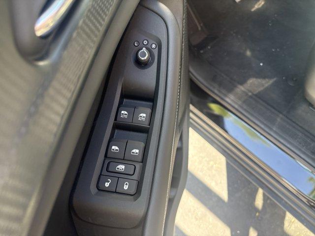 new 2025 Jeep Grand Cherokee car, priced at $40,144