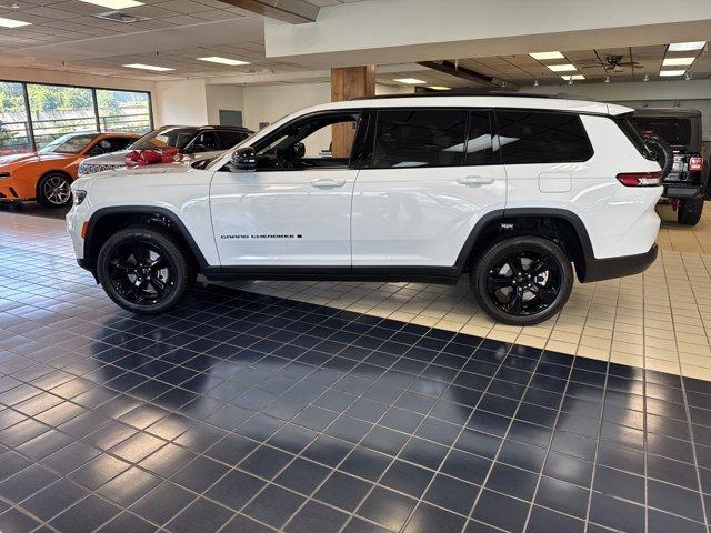new 2025 Jeep Grand Cherokee L car, priced at $51,437