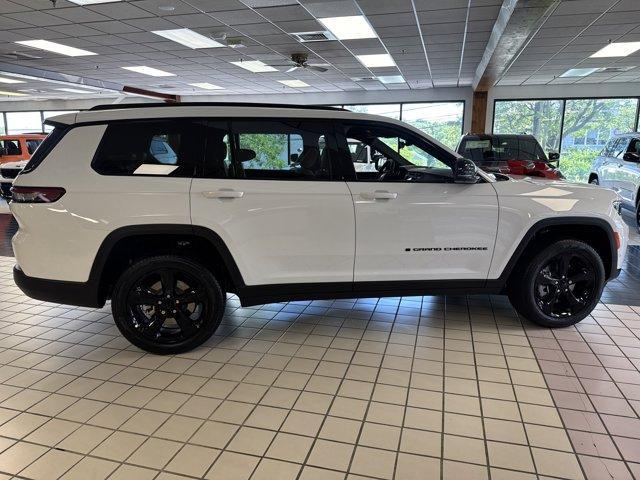 new 2025 Jeep Grand Cherokee L car, priced at $51,437