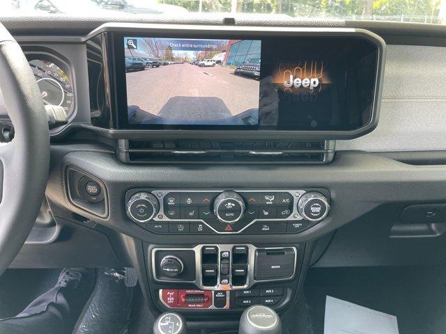 new 2025 Jeep Gladiator car, priced at $44,568