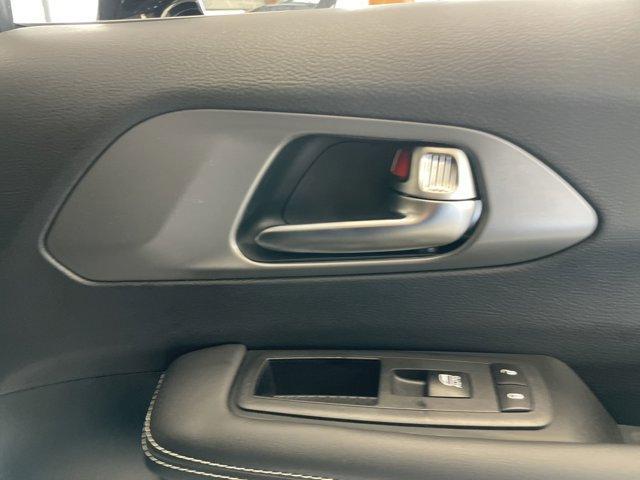 new 2025 Chrysler Pacifica car, priced at $44,210