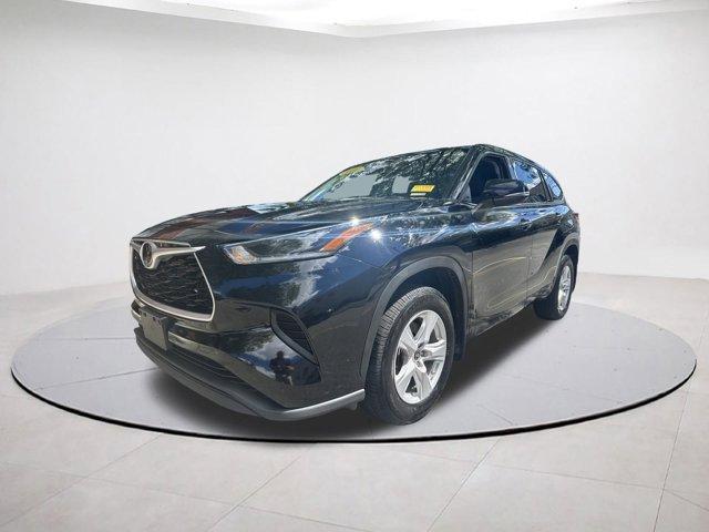 used 2021 Toyota Highlander car, priced at $28,589