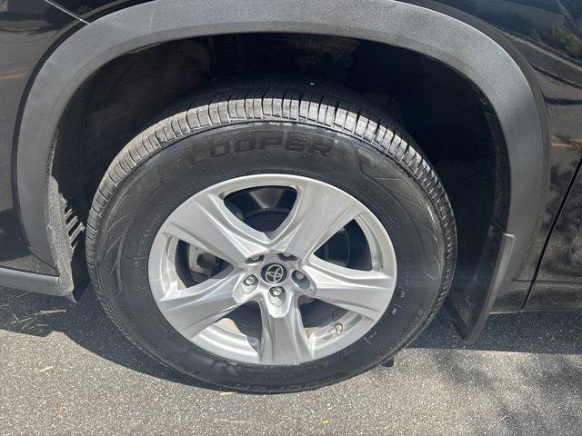 used 2021 Toyota Highlander car, priced at $29,888