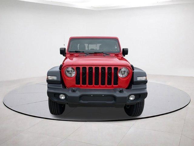used 2020 Jeep Gladiator car, priced at $30,483