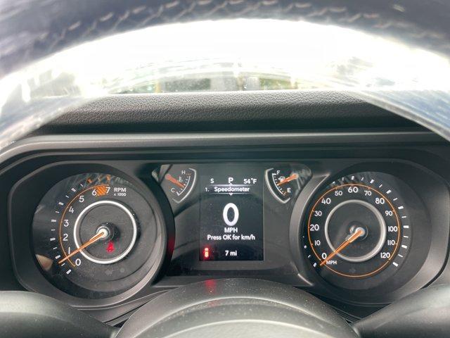 new 2025 Jeep Wrangler car, priced at $42,004