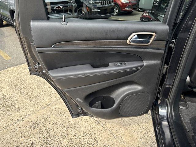 used 2015 Jeep Grand Cherokee car, priced at $13,994