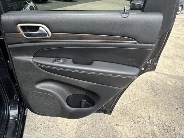 used 2015 Jeep Grand Cherokee car, priced at $13,994