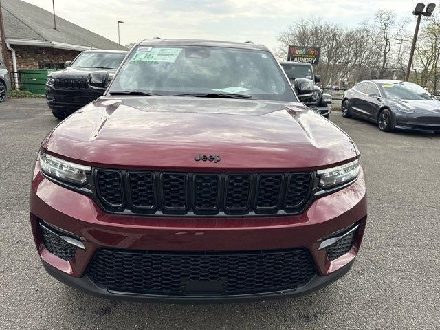 new 2025 Jeep Grand Cherokee car, priced at $47,613