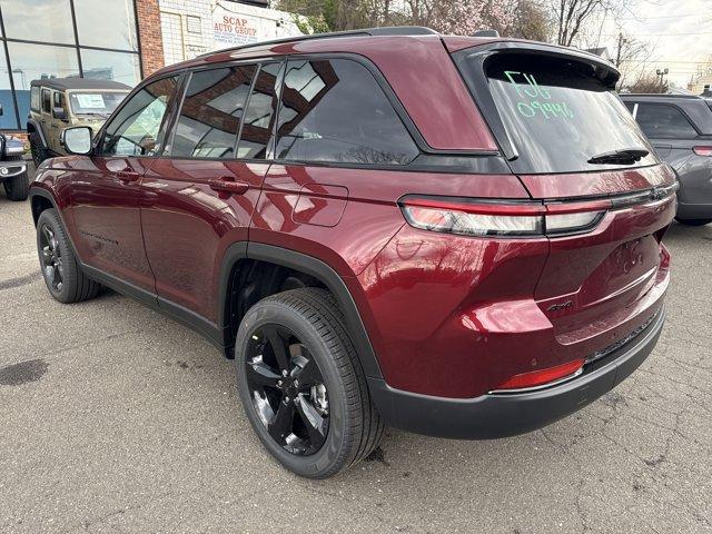 new 2025 Jeep Grand Cherokee car, priced at $47,613