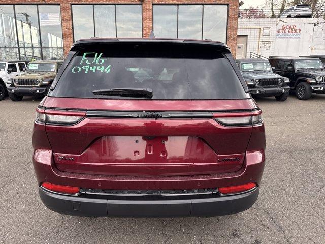 new 2025 Jeep Grand Cherokee car, priced at $47,613