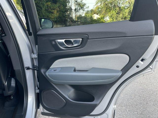 used 2022 Volvo XC60 car, priced at $34,434