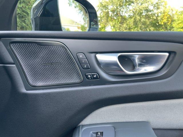 used 2022 Volvo XC60 car, priced at $34,434