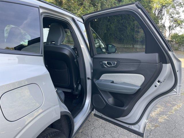 used 2022 Volvo XC60 car, priced at $34,434