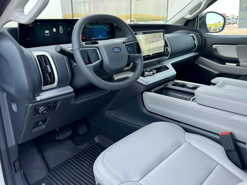 new 2025 Ford Expedition Max car, priced at $75,195
