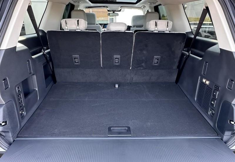 new 2025 Ford Expedition Max car, priced at $75,195