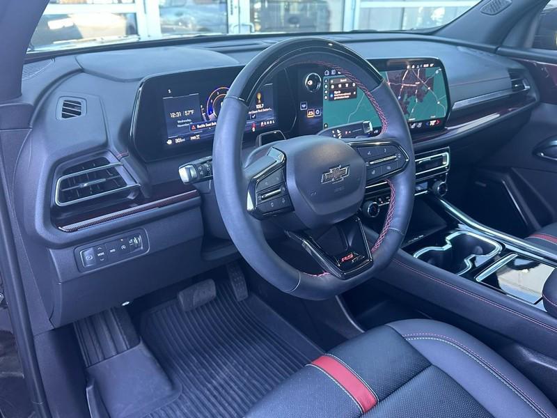 used 2025 Chevrolet Traverse car, priced at $50,790