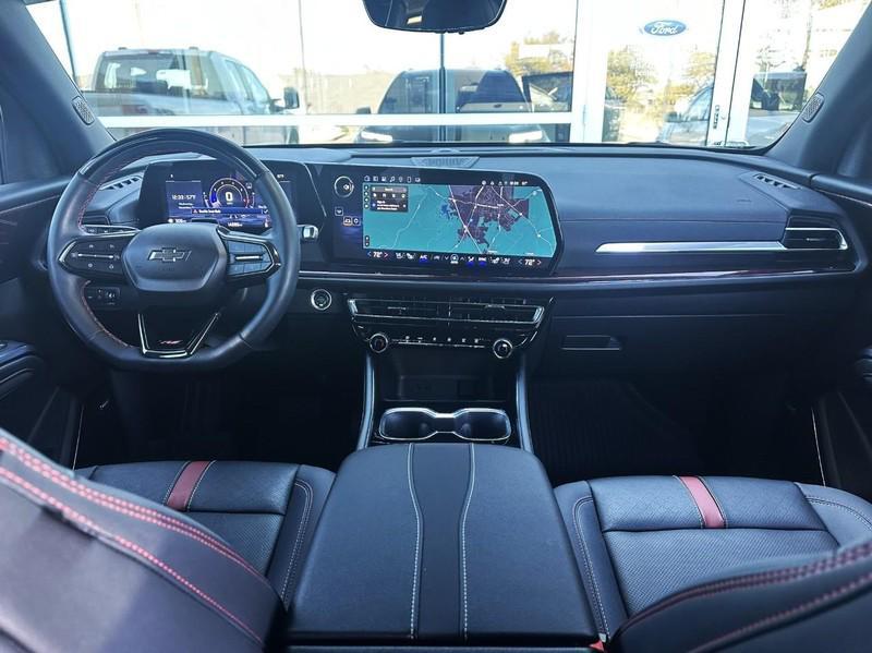 used 2025 Chevrolet Traverse car, priced at $50,790