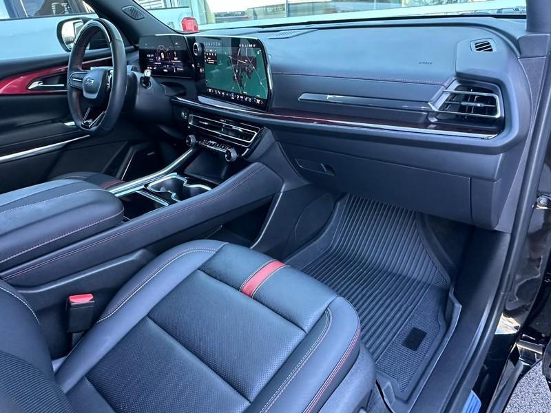 used 2025 Chevrolet Traverse car, priced at $50,790