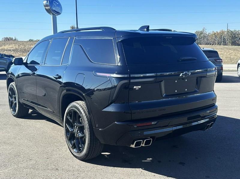 used 2025 Chevrolet Traverse car, priced at $50,790