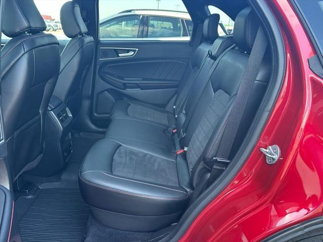 used 2022 Ford Edge car, priced at $31,900