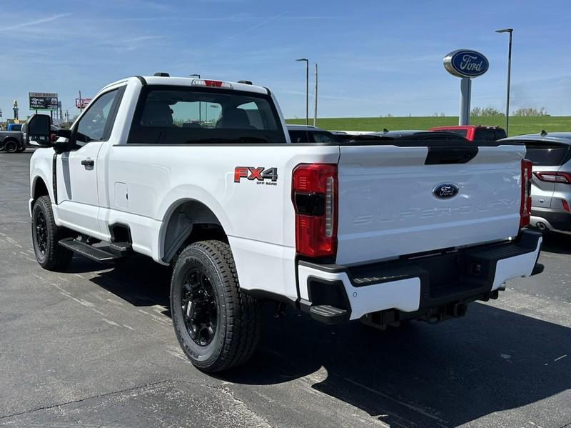 new 2025 Ford F-350 car, priced at $53,898