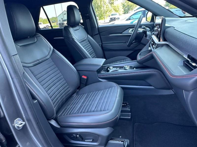 new 2025 Ford Explorer car, priced at $45,343