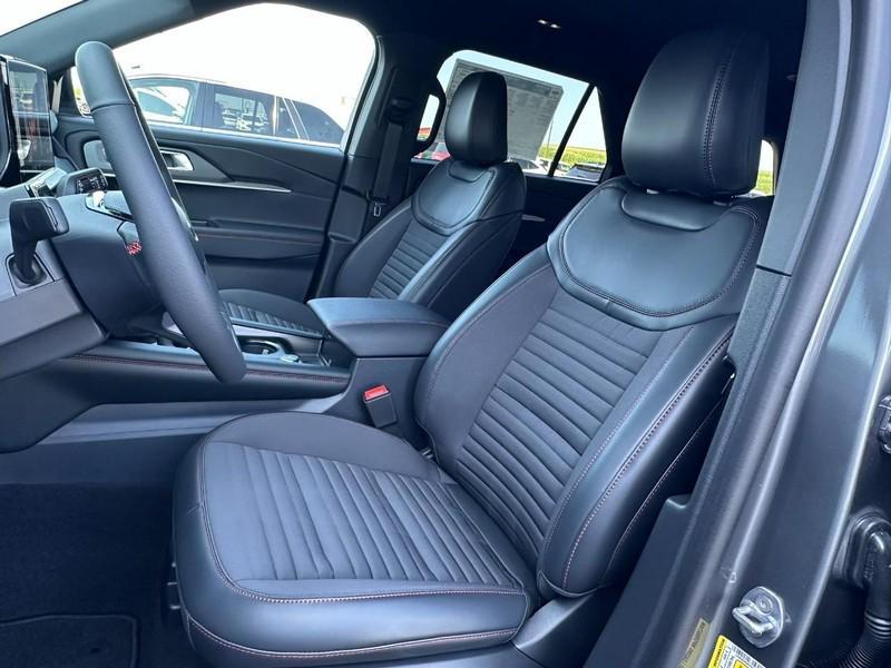 new 2025 Ford Explorer car, priced at $45,343