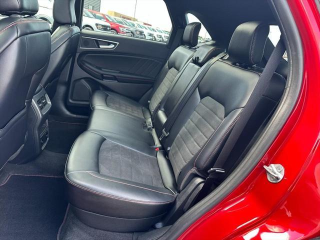 used 2024 Ford Edge car, priced at $35,900