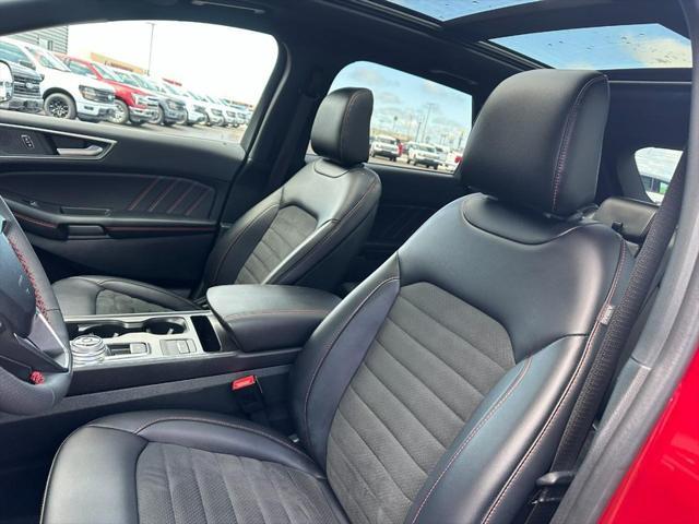 used 2024 Ford Edge car, priced at $35,900