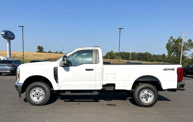 new 2025 Ford F-250 car, priced at $46,843