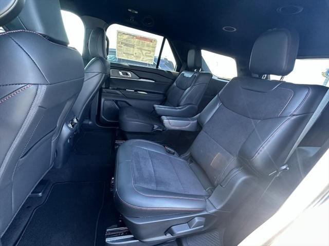 new 2025 Ford Explorer car, priced at $58,054