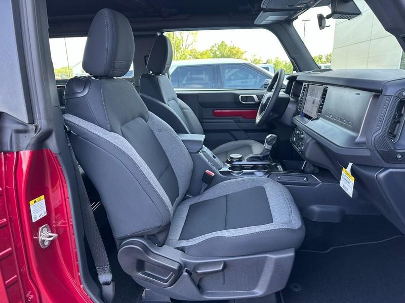 new 2025 Ford Bronco car, priced at $46,935