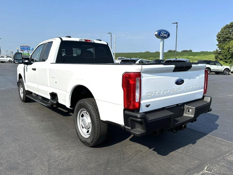 new 2024 Ford F-350 car, priced at $44,707