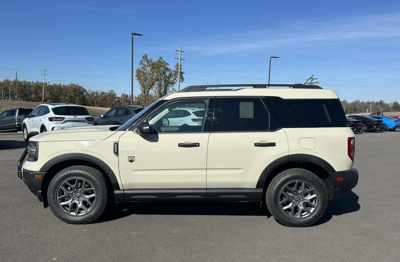 new 2025 Ford Bronco Sport car, priced at $34,353