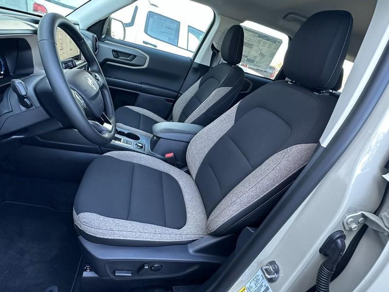 new 2025 Ford Bronco Sport car, priced at $34,353