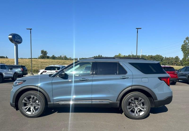 new 2025 Ford Explorer car, priced at $48,289