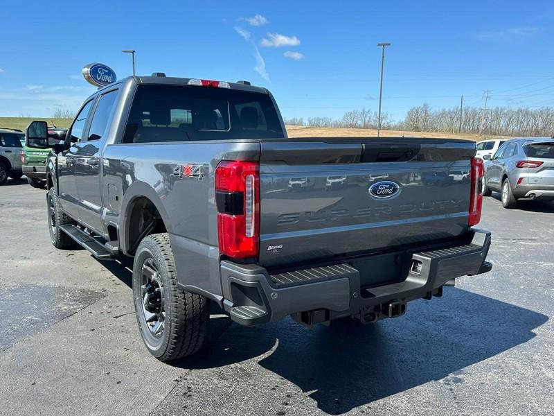 new 2025 Ford F-250 car, priced at $60,298