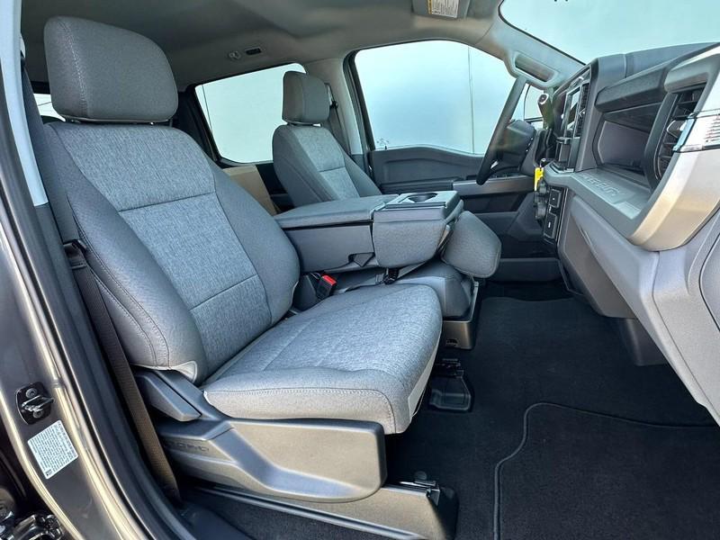 new 2025 Ford F-250 car, priced at $60,298