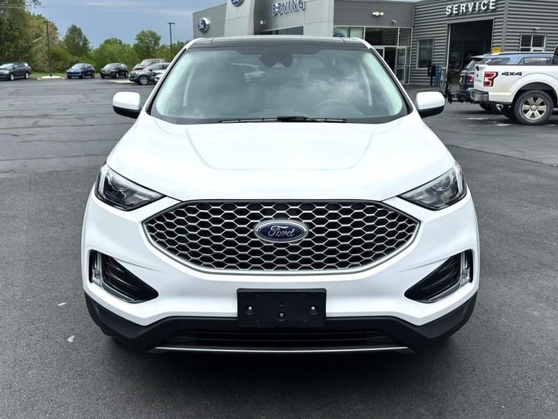 new 2024 Ford Edge car, priced at $43,577