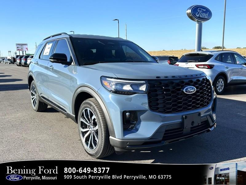 new 2025 Ford Explorer car, priced at $46,318