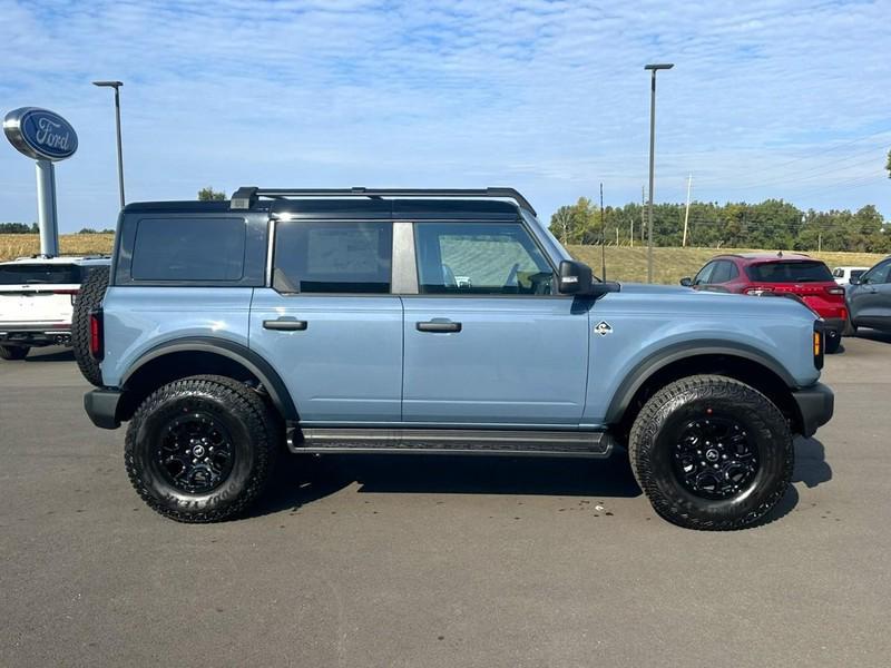 new 2025 Ford Bronco car, priced at $60,899