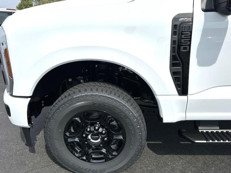 new 2024 Ford F-250 car, priced at $60,220