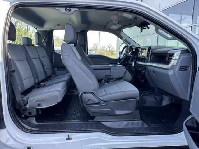 new 2025 Ford F-250 car, priced at $65,765