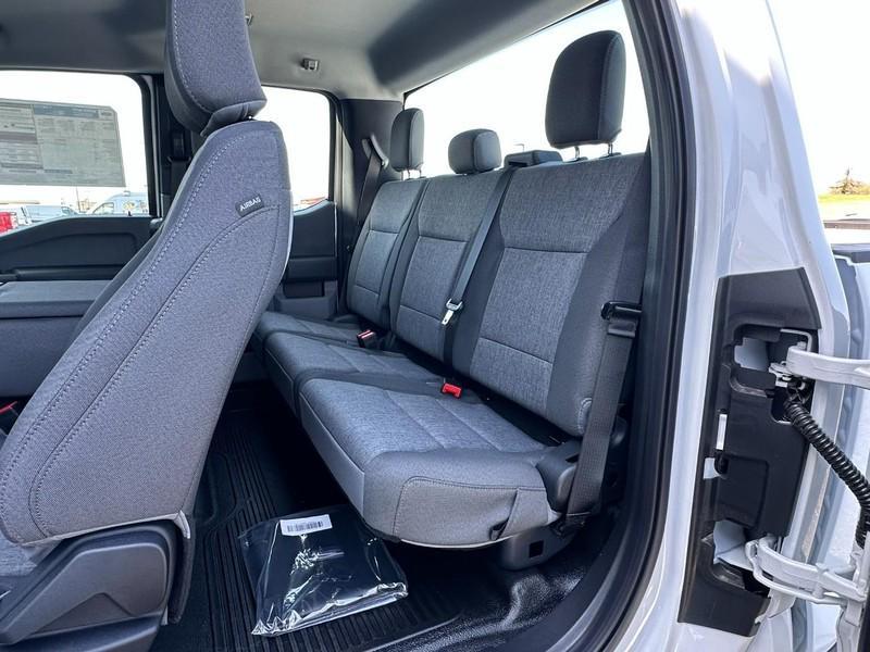 new 2025 Ford F-250 car, priced at $59,288