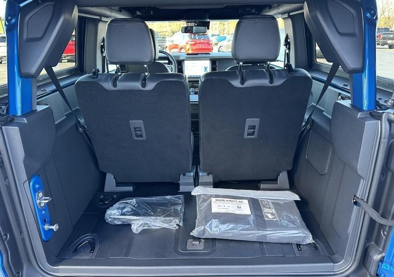new 2024 Ford Bronco car, priced at $42,092