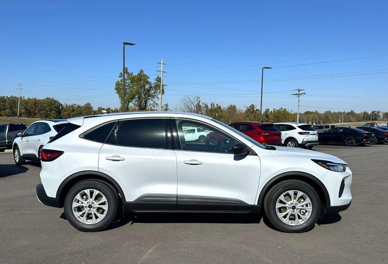 new 2025 Ford Escape car, priced at $28,484