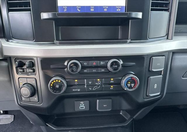 new 2025 Ford F-350 car, priced at $60,674