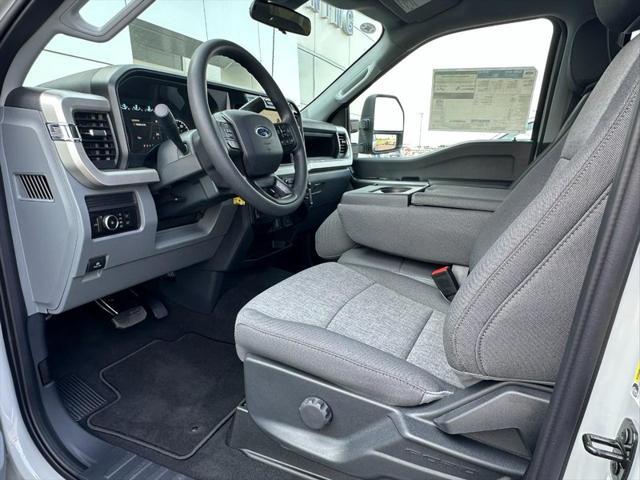 new 2025 Ford F-350 car, priced at $60,674